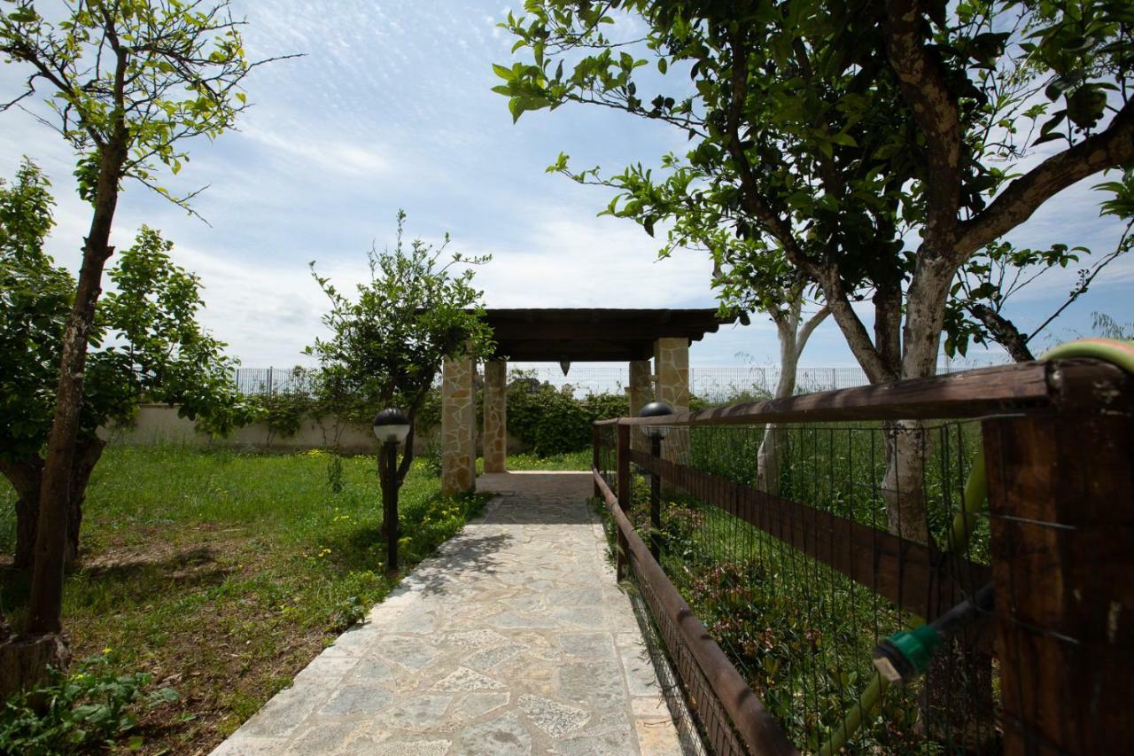 Villa Adele B&B Brindisi Luaran gambar